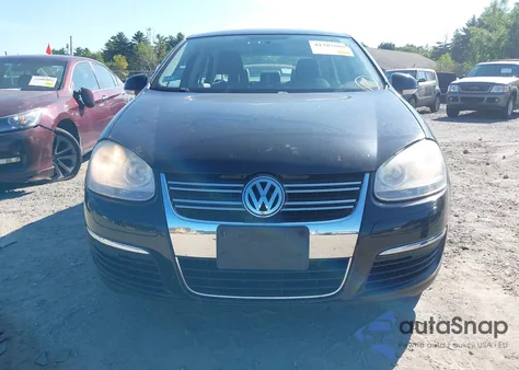 2009 Volkswagen Jetta Se/Sel z USA, uszkodzony, nr VIN 3VWRZ71K19M072595